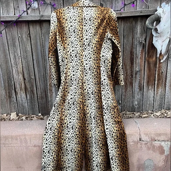 Leopard Print Trench Coat - Picture 2 of 10